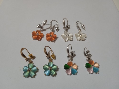 Orecchini pendenti con fiori