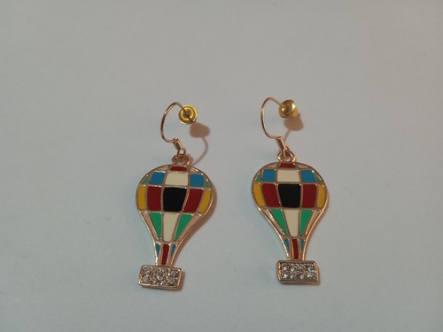 Orecchini colore oro - , e